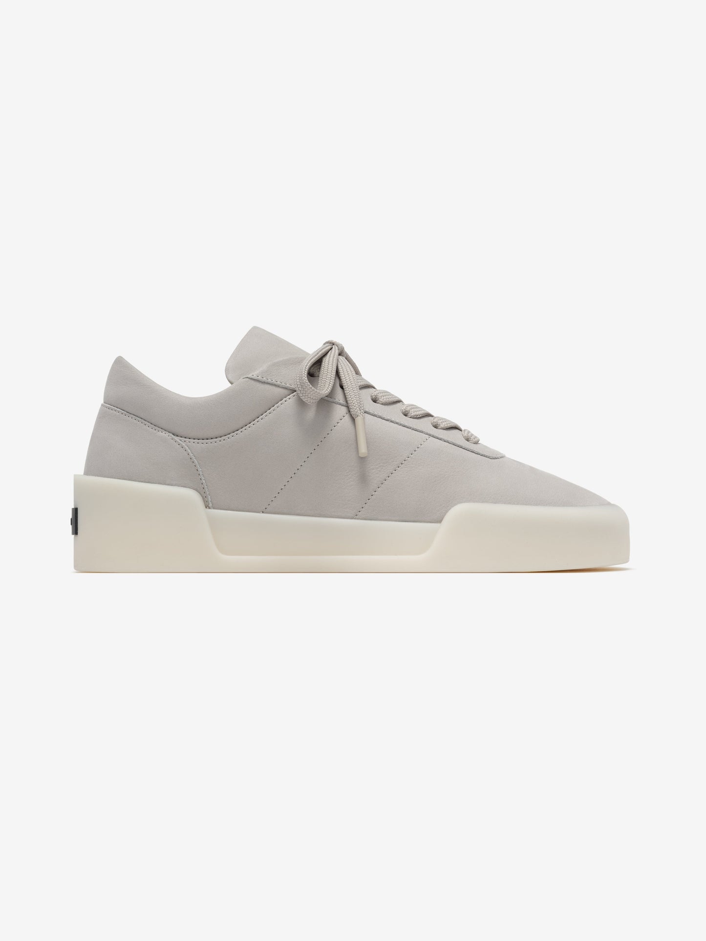 Suede Aerobic Low